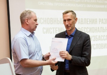 5A0B5006_1600.jpg